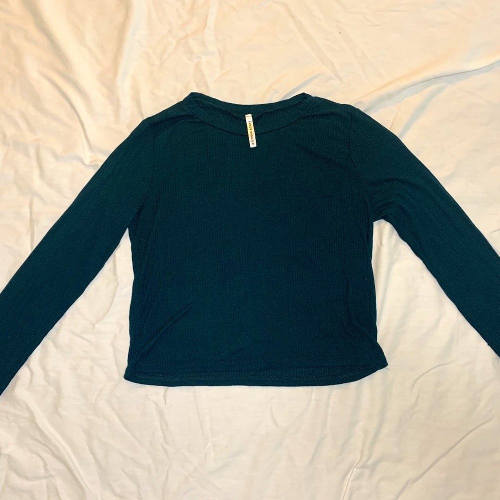 Lulu's Forest Green Long Sleeve Crop